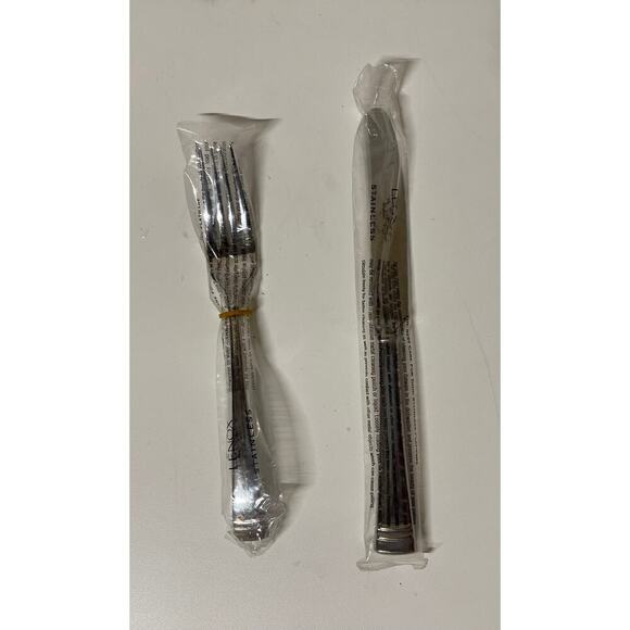 Lenox Knife and Fork Set. KT119 - Picture 1 of 3